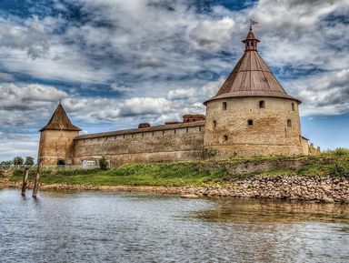 Шлиссельбург и крепость Орешек – индивидуальная экскурсия