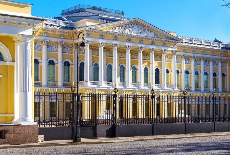 Услуга по покупке билета в Русский музей: Михайловский дворец (будни) – входной билет
