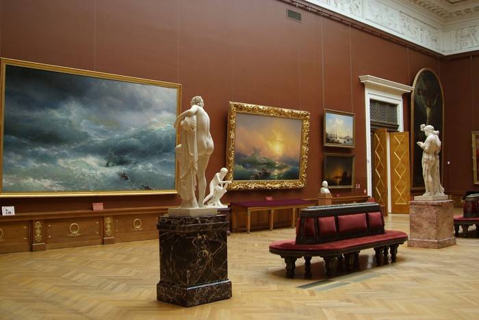 Русский музей с искусствоведом: от икон до революции – индивидуальная экскурсия