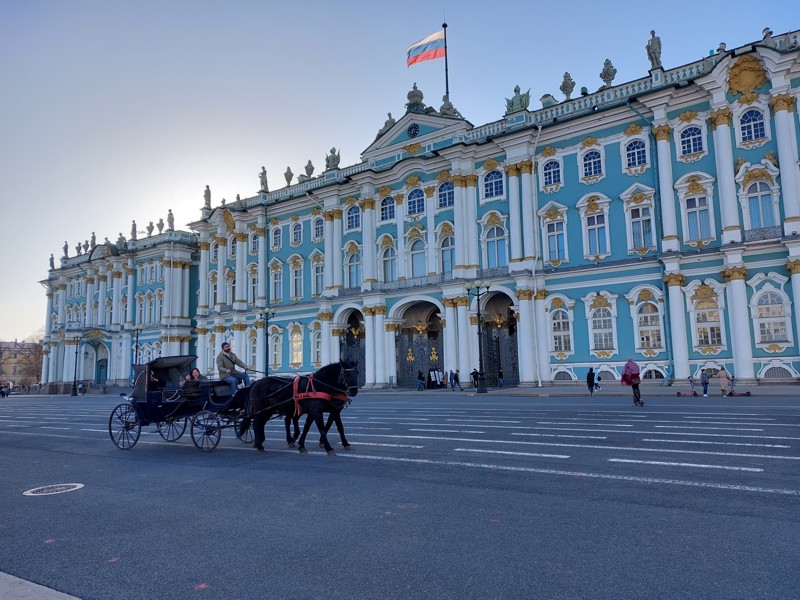 Шедевры великого города + Эрмитаж – групповая экскурсия