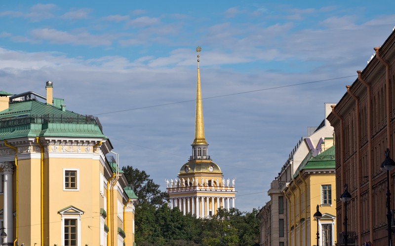 Онлайн-квест по Петербургу (старт от Дворцовой площади) – индивидуальная экскурсия