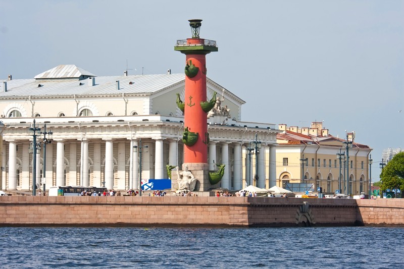 Петербург на автомобиле с панорамной крышей – индивидуальная экскурсия